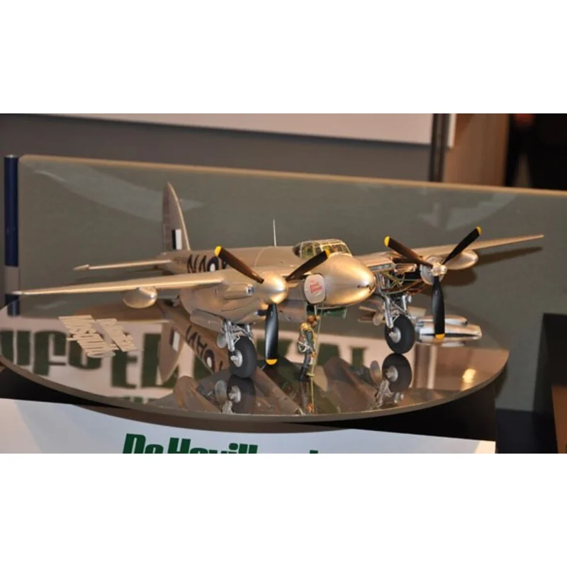 Tamiya Mosquito FB Mk.VI Model Kit - Image 3