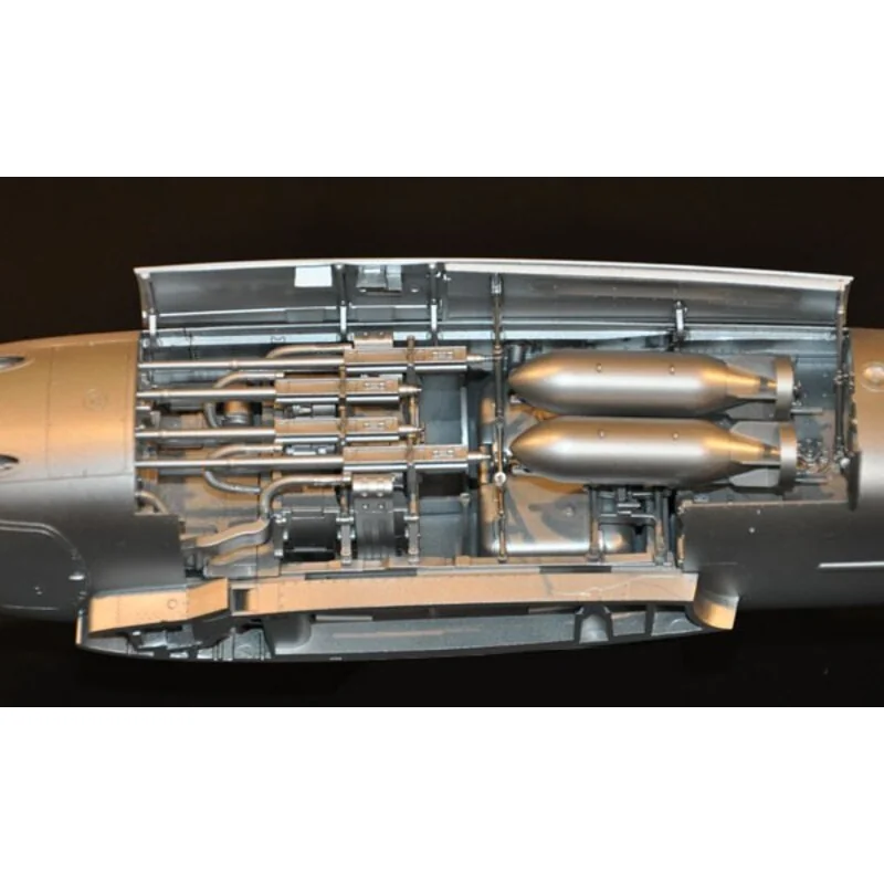 Tamiya Mosquito FB Mk.VI Model Kit - Image 6