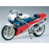 Tamiya Honda VFR 750R (RC30) Model Kit