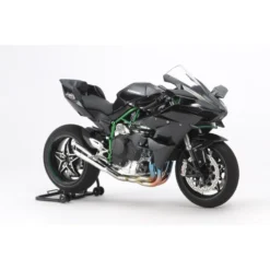 Tamiya Kawasaki Ninja H2R A Real Show-StopperFrom A Show-stopping Debut At The INTERMOT Show In Cologne In 2014 To Later Reports Of A T