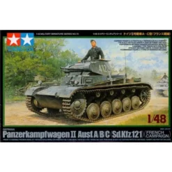 Tamiya German Panzerkampfwagen II Ausf.A/B/C (Sd.Kfz.121) French Campaign Model Kit