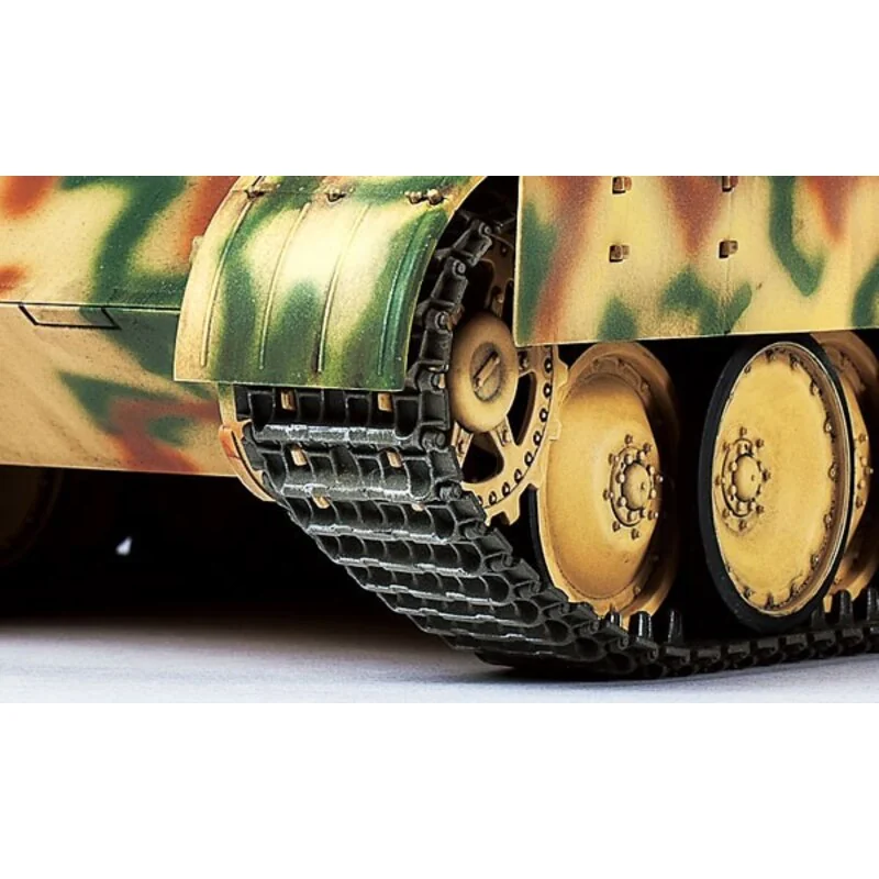 Tamiya Pz.Kpfw.V Panther Ausf.D (Sd.Kfz.171) Model Kit - Image 5