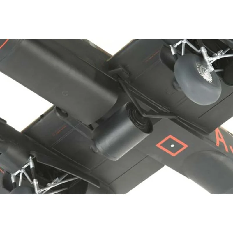 Tamiya Avro Lancaster Mk.I Grand Slam Model Kit - Image 3