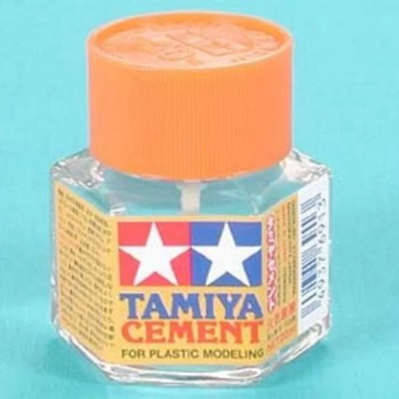 Tamiya Liquid Glue 20ml - Image 2